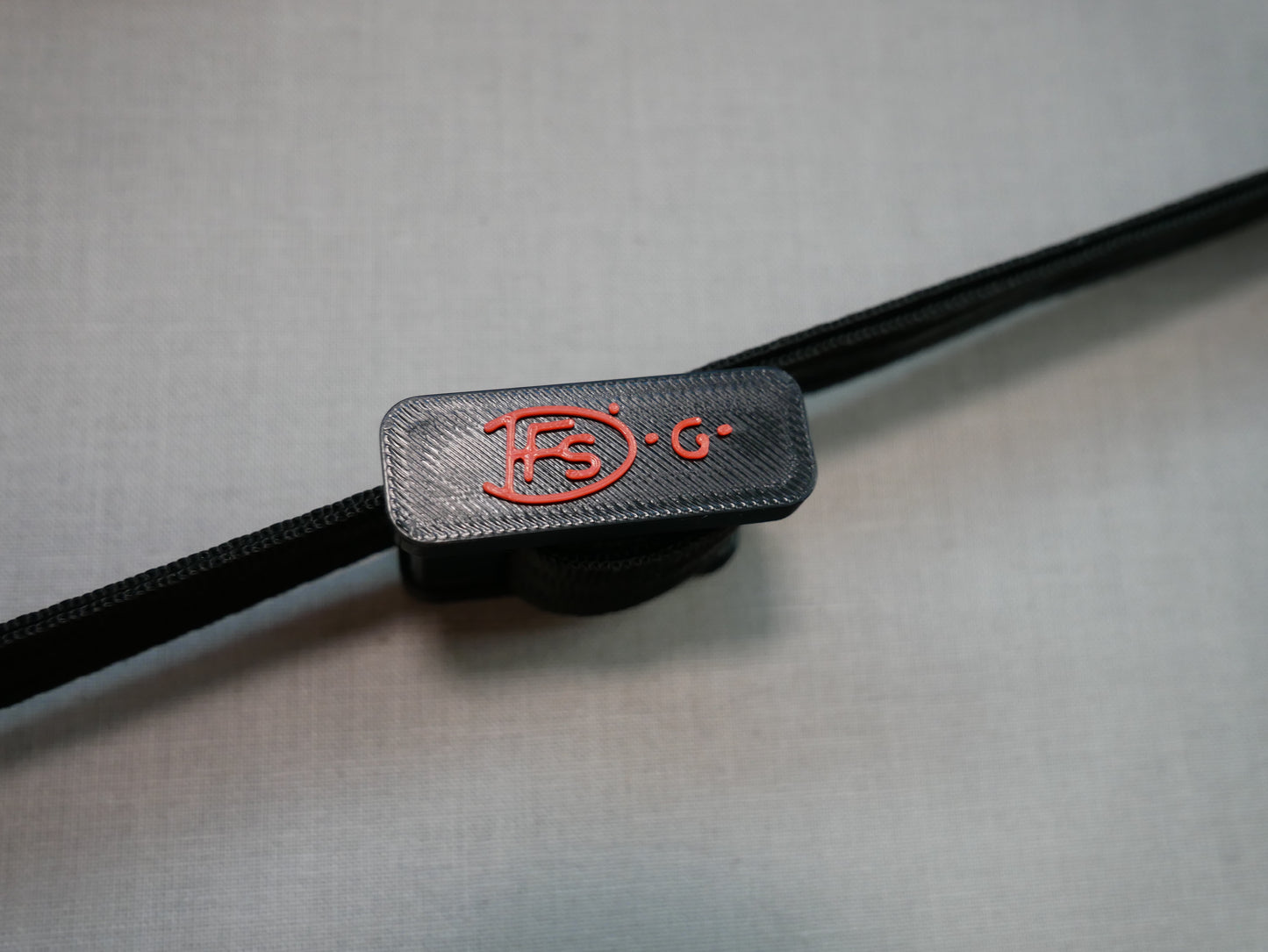Halter mit Tragegurt für den DJI RC Pro 2 Controller Mavic 4