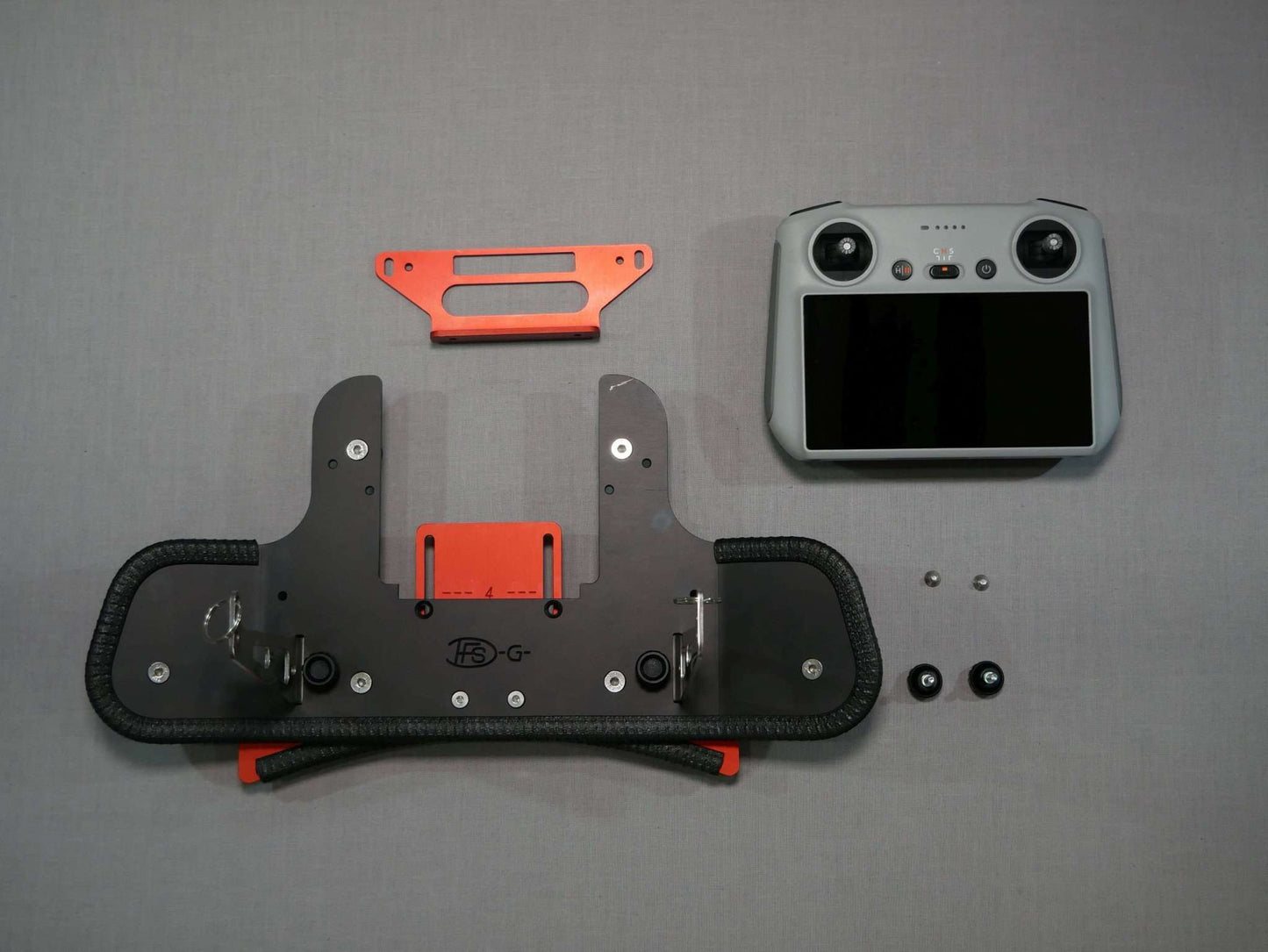Adapter für den DJI RC und RC 2 Controller zu unseren Senderpulten für DJI Controller.