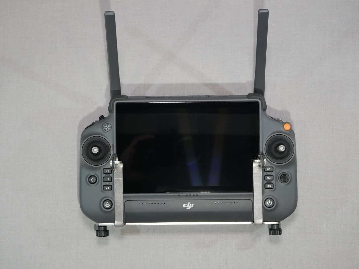 Halter ohne Tragegurt für den DJI RC-Plus Controller Draufsicht