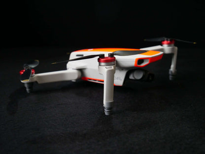 Adapter des Landegestell Systems montiert an die DJI Mini 1. Vorderansicht