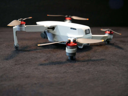 Adapter des Landegestell Systems montiert an die DJI Mini 2. Rückansicht