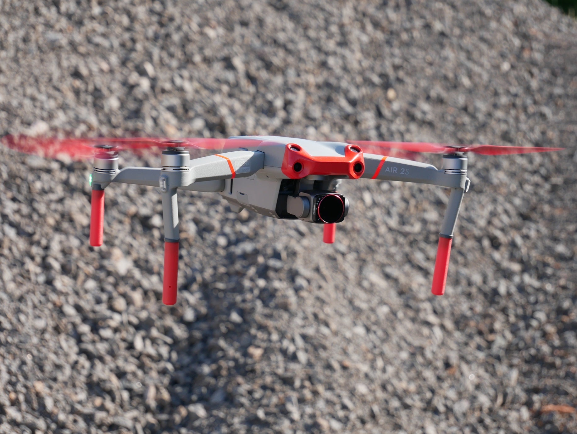 Videoproduktionen, YouTube, Instagram, Facebook, Kitzrettung, Mähdrescher, Förster, Forstwirtschaft, Umweltschutz, Fotografie, Landschaftsfotografie, Hochzeitsfotografie, Erkundung, Überblick, Landschaft, DJI RC Controller, DJI RC Pro, Controller DJI Smart Controller, DJI Mini 3 Pro, Drohnenzubehör, Droneassesories, Tragegurt, Halter, Filmproduktion, Multimedia, Sport, Monitorhalter, Zusätzlicher Monitorhalter, Quick Release, Kameraschuh