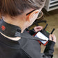 POV-Extender in rot montiert & getragen am DJI RC-Pro Controller mit Halter & Halsgurt